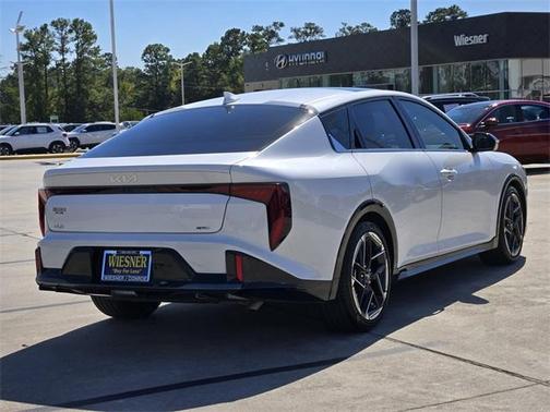 2025 Kia K4 GT-Line