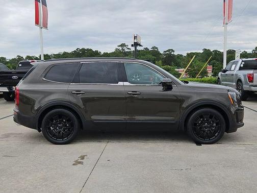 Moss Green 2021 Kia Telluride SX