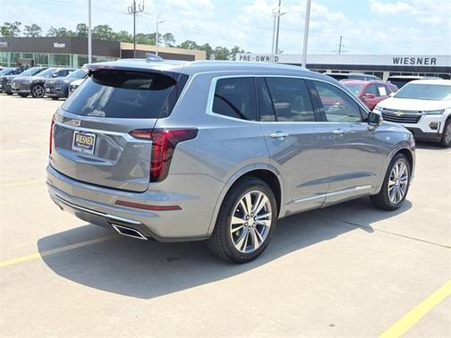 2021 Cadillac XT6 Premium Luxury FWD