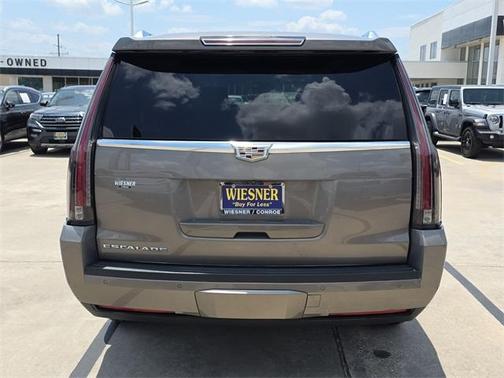2019 Cadillac Escalade ESV Luxury