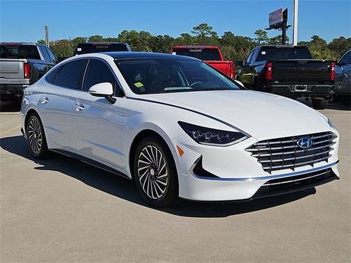 2023 Hyundai SONATA Hybrid Limited