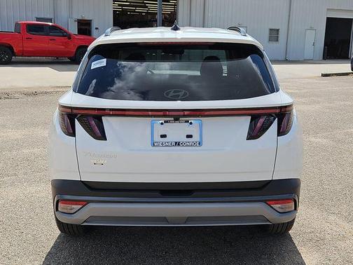 White Pearl 2026 Hyundai TUCSON SEL Premium