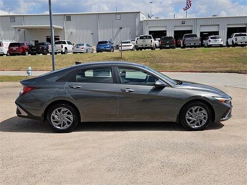 2025 Hyundai ELANTRA HEV Blue