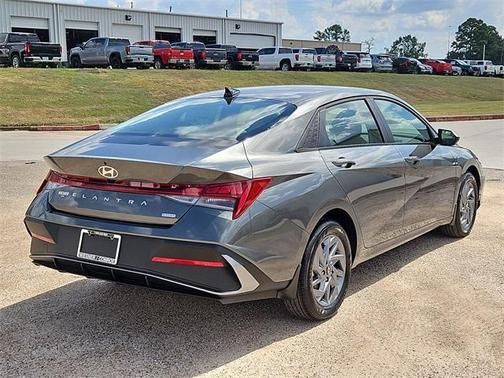 2025 Hyundai ELANTRA HEV Blue