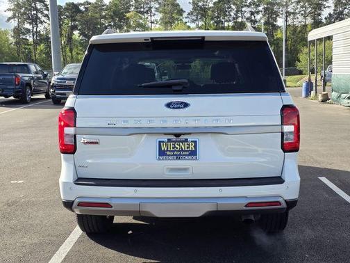 Star White 2024 Ford Expedition XLT