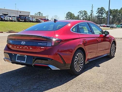 2025 Hyundai SONATA Hybrid SEL