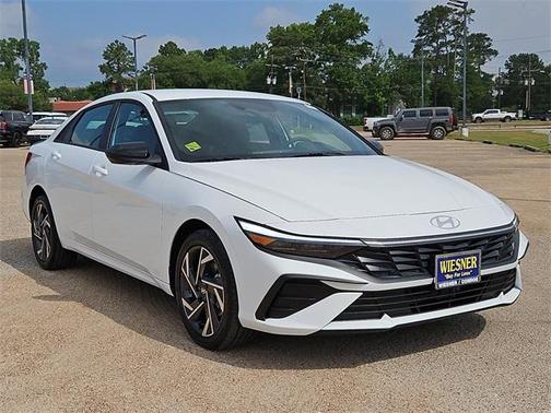 2025 Hyundai ELANTRA HEV SEL Sport