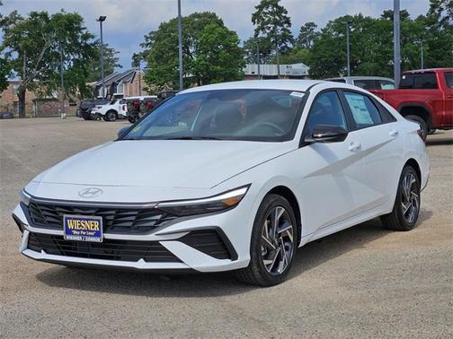 2025 Hyundai ELANTRA HEV SEL Sport