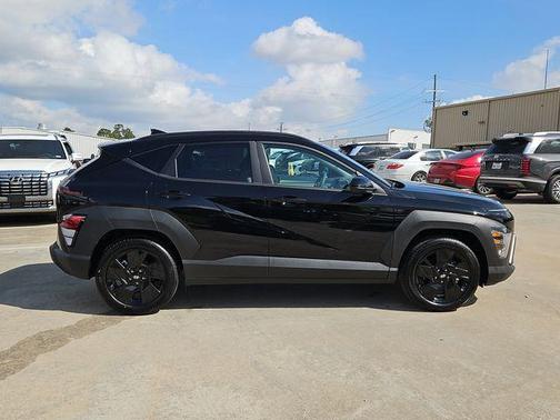Abyss Black Pearl 2026 Hyundai KONA SEL Sport
