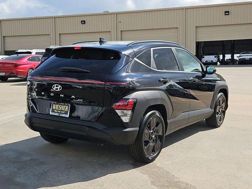 Abyss Black Pearl 2026 Hyundai KONA SEL Sport
