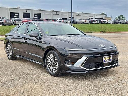 2025 Hyundai SONATA Hybrid Limited