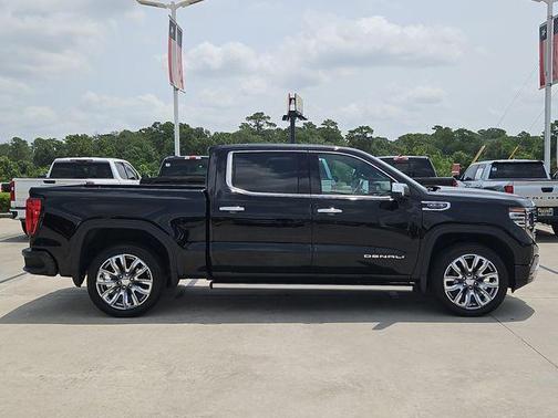 Onyx Black 2025 GMC Sierra 1500 Denali