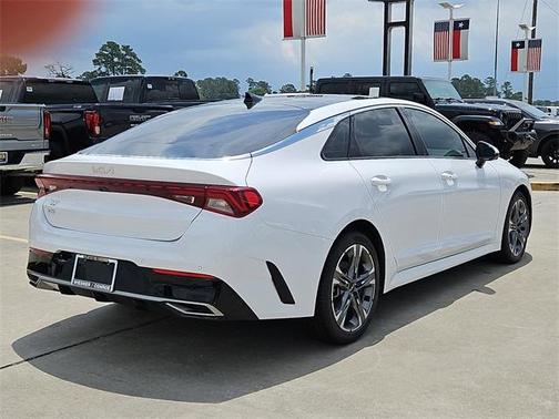 2023 Kia K5 EX