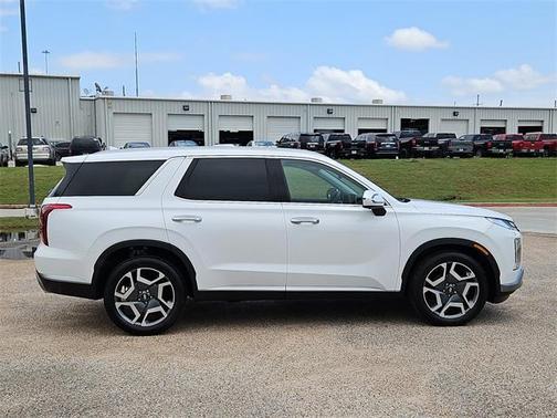 2025 Hyundai PALISADE SEL Premium