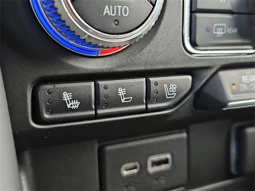 2022 GMC Yukon AT4
