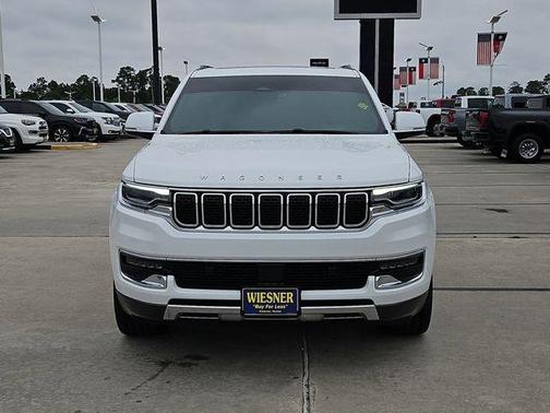 Bright White Clearcoat 2022 Jeep Wagoneer Series III