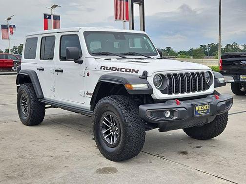 Bright White Clearcoat 2025 Jeep Wrangler Rubicon