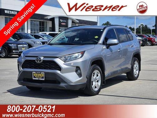 Silver Sky Metallic 2021 Toyota RAV4 XLE