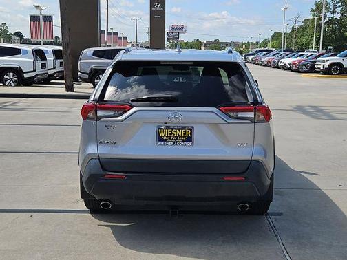 Silver Sky Metallic 2021 Toyota RAV4 XLE
