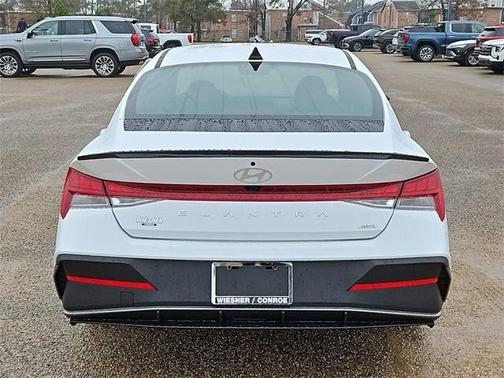 2025 Hyundai ELANTRA HEV SEL Sport