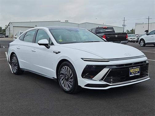 2026 Hyundai SONATA Hybrid Limited