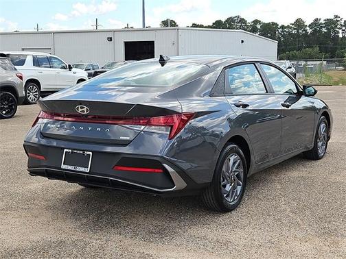 2025 Hyundai ELANTRA HEV Blue