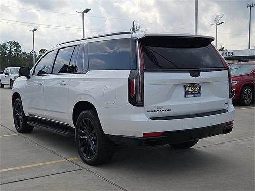 2023 Cadillac Escalade ESV Premium Luxury