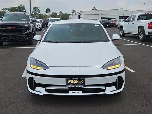 2025 Hyundai IONIQ 6 SE