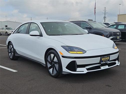 2025 Hyundai IONIQ 6 SE