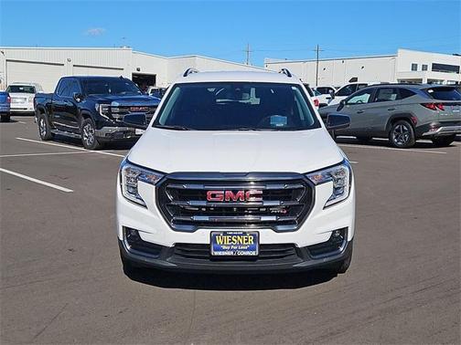 2022 GMC Terrain AT4