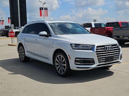 Glacier White Metallic 2019 Audi Q7 55 Premium Plus