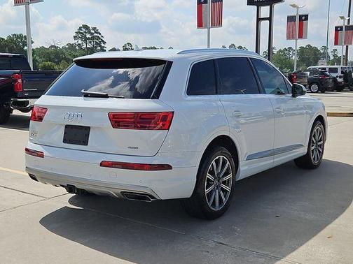Glacier White Metallic 2019 Audi Q7 55 Premium Plus