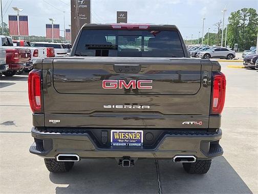 2024 GMC Sierra 1500 AT4