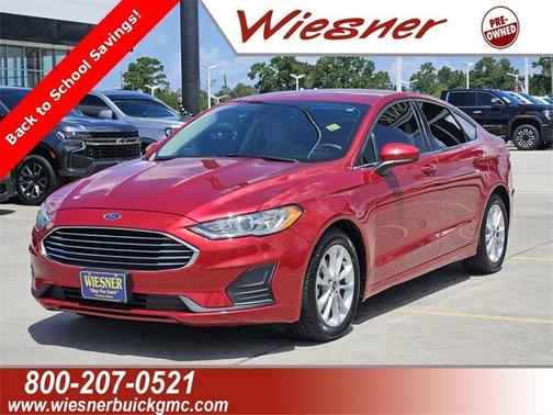 2020 Ford Fusion SE