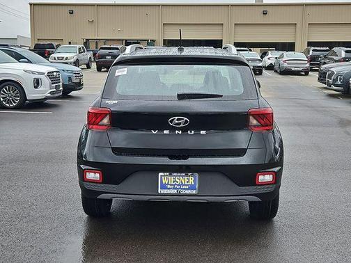 Onyx Black 2026 Hyundai VENUE SEL