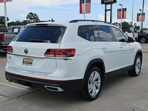 2022 Volkswagen Atlas 3.6L SE w/Technology