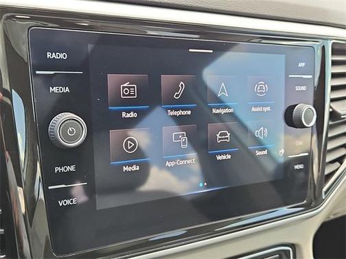 2022 Volkswagen Atlas 3.6L SE w/Technology