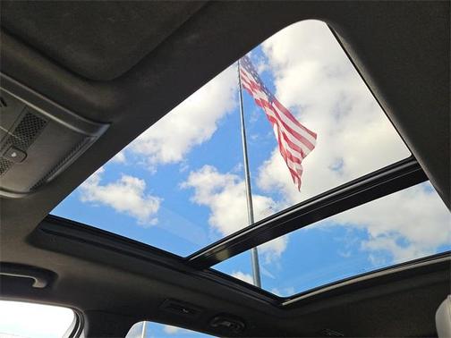 2022 Cadillac XT6 Premium Luxury FWD