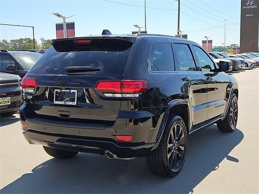2020 Jeep Grand Cherokee Altitude