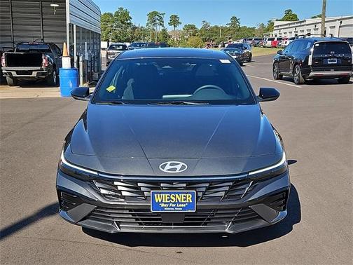 2026 Hyundai ELANTRA SEL