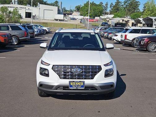 Lunar White 2026 Hyundai VENUE SEL