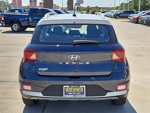 2023 Hyundai VENUE Limited