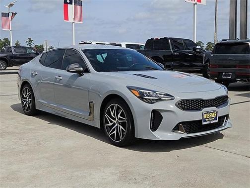 2022 Kia Stinger GT-Line
