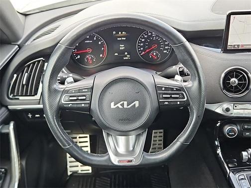 2022 Kia Stinger GT-Line