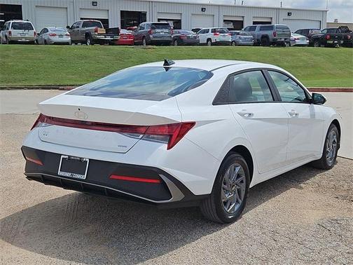 2025 Hyundai ELANTRA HEV Blue