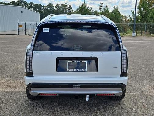 2026 Hyundai IONIQ 9 SEL