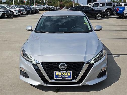 2021 Nissan Altima 2.5 SV