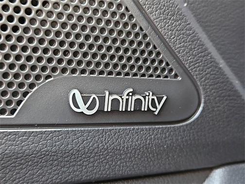2020 Hyundai ELANTRA Limited