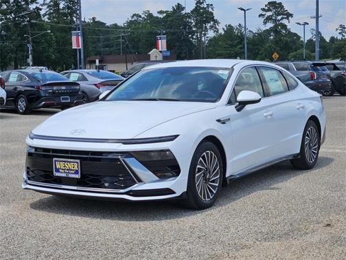 2025 Hyundai SONATA Hybrid SEL