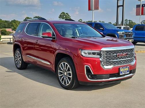 2022 GMC Acadia Denali